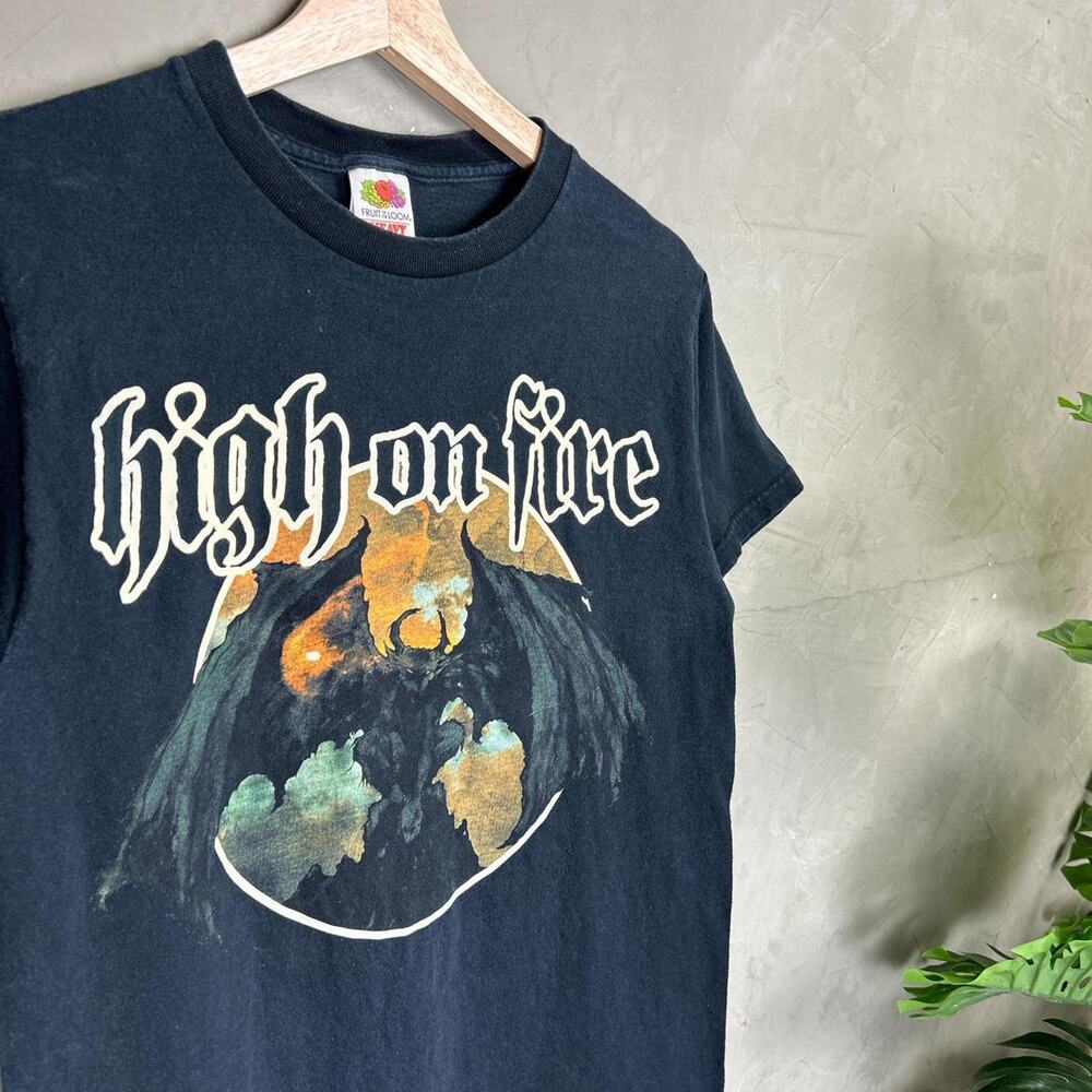 High On Fire Blessed Black Wings Death Metal Black Metal Small 2000s Band Tee - Picture 2 of 4